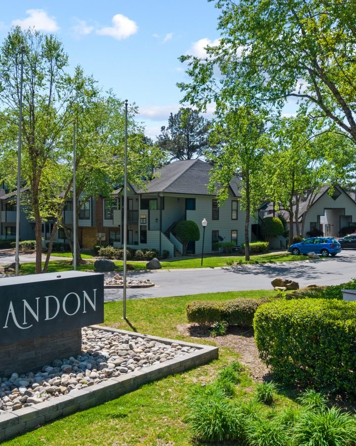 Luxury Apartments for Rent in Charlotte, NC Landon`s Home page